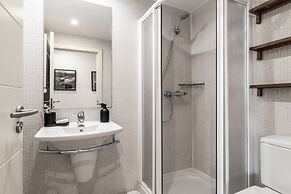 Dono - 3 Bedrooms Apartment in Chueca