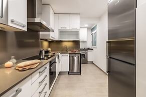 Vero - 3 Bedroom Apartment in Goya