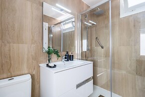 Nicks - 2 Bedrooms in Trafalgar