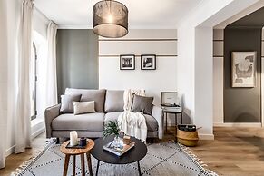 Nicks - 2 Bedrooms in Trafalgar
