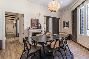 Arashi - 4 Bedrooms in Chueca