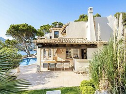 Holiday Home in Charming Decor