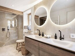 Holiday Home in Charming Decor