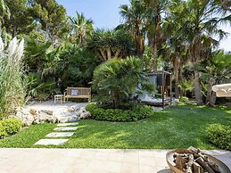 Holiday Home in Charming Decor