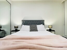 Mega Style Apartments M-City