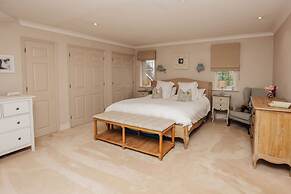 Secret Garden in Wargrave