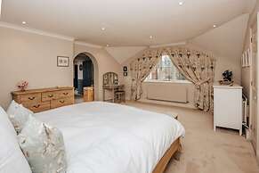 Secret Garden in Wargrave