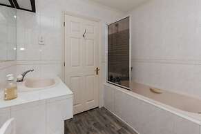 Secret Garden in Wargrave