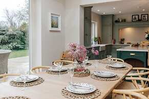 Secret Garden in Wargrave