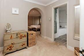 Secret Garden in Wargrave