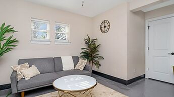 Sawgrass Lane Unit 1 Walk to the Beach