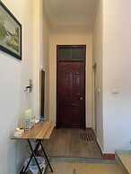 Cozy Fam Homestay in Central Hanoi - Hao Nam Street