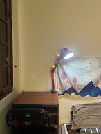 Cozy Fam Homestay in Central Hanoi - Hao Nam Street