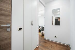 Apartment on Nezavisimosti 74