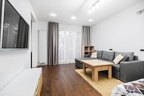 Apartment on Nezavisimosti 74