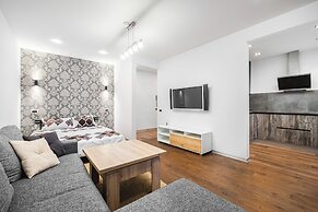 Apartment on Nezavisimosti 74