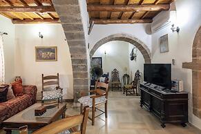 Villa Anta With 2 Bedrooms and 1 Bathrooms