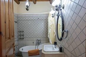 Villa Anta With 2 Bedrooms and 1 Bathrooms