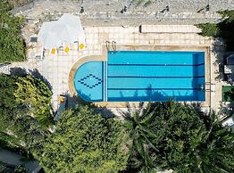 Villa Anta With 2 Bedrooms and 1 Bathrooms