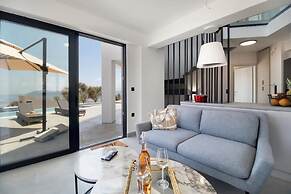 Villa Andria With 5 Bedrooms and 5 Bathrooms