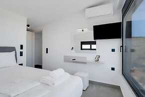 Villa Andria With 5 Bedrooms and 5 Bathrooms