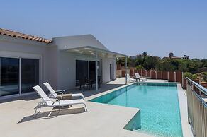 Casa di Pietra With 2 Bedrooms and 3 Bathrooms