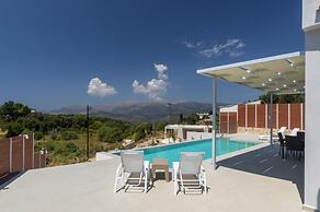 Casa di Pietra With 2 Bedrooms and 3 Bathrooms