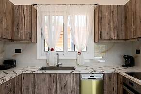 Casa di Pietra With 2 Bedrooms and 3 Bathrooms