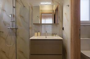 Casa di Pietra With 2 Bedrooms and 3 Bathrooms