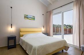 Casa di Pietra With 2 Bedrooms and 3 Bathrooms