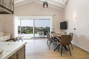 Casa di Pietra With 2 Bedrooms and 3 Bathrooms