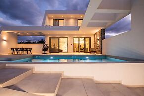 Aethra Deluxe Villa With Pool 700m From Beach