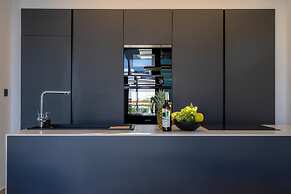 Aethra Deluxe Villa With Pool 700m From Beach