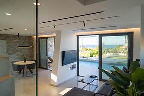 Aethra Deluxe Villa With Pool 700m From Beach