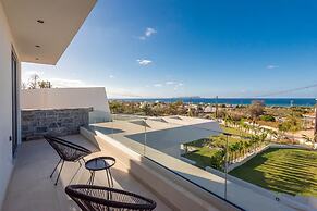 Aethra Deluxe Villa With Pool 700m From Beach