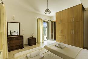 Villa Inna With 3 Bedrooms and 4 Bathrooms