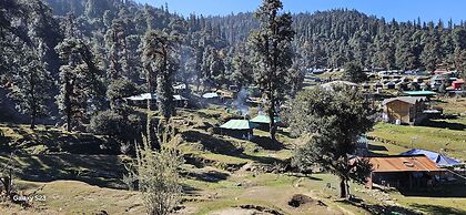 Chopta Hilltop Camps