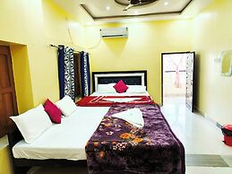 Hotel Dev Kashi