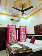 Hotel Dev Kashi