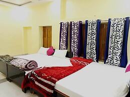 Hotel Dev Kashi