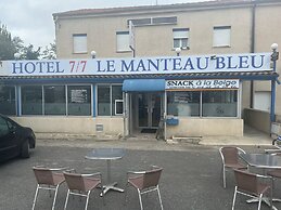 Le Manteau Bleu