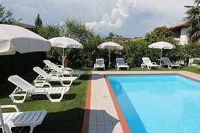 Ferienwohnung mit Terrasse und Pool