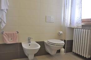 Ferienwohnung mit Terrasse und Pool