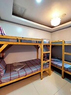 Transient House In Baguio, Near Burnham