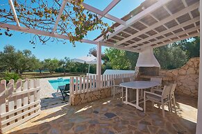 Villa Erato Periyali