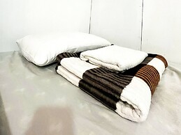 Transient House In Baguio Unit 204