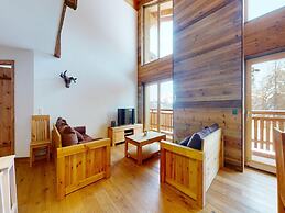 Apartment in Ski In Ski Out Location