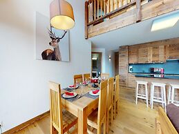 Apartment in Ski In Ski Out Location