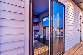 Taylor Swift Home Rooftop Hot Tub Movie Theater