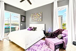 Speakeasy Rooftop Decks Hot Tub Karaoke